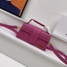 Jacquemus Satchel Bags